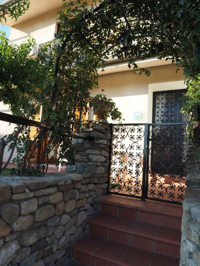 Casa Vacanze Ulisse Roccella Ionica Exterior foto